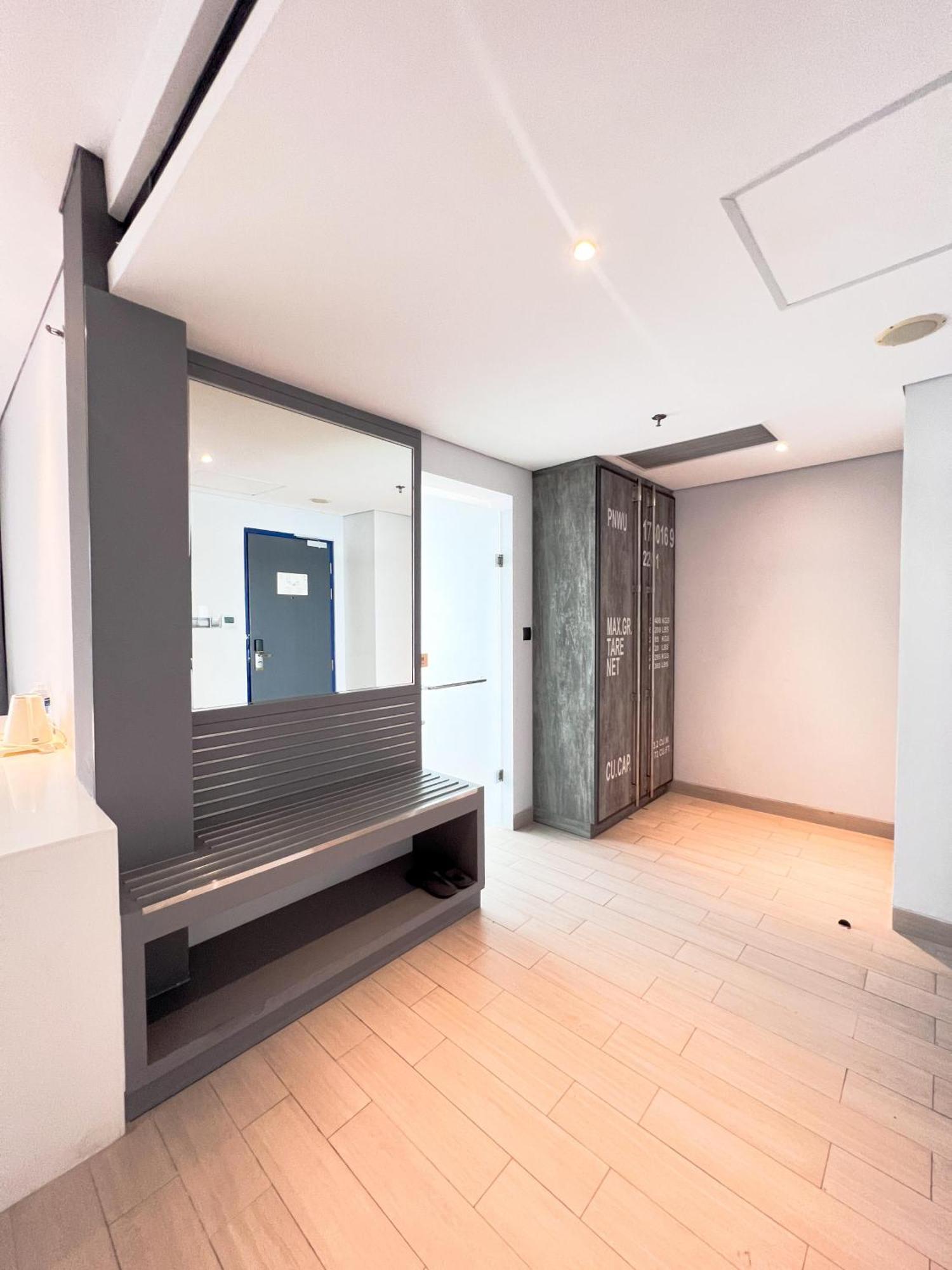 Hotel Ibis Styles Batam Nagoya Nagoya
